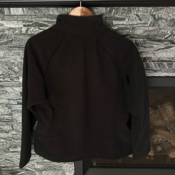 WindRiver Heavyweight Fleece BNWT Full Zip, Side and Chest Zip Pockets Black - Picture 6 of 11